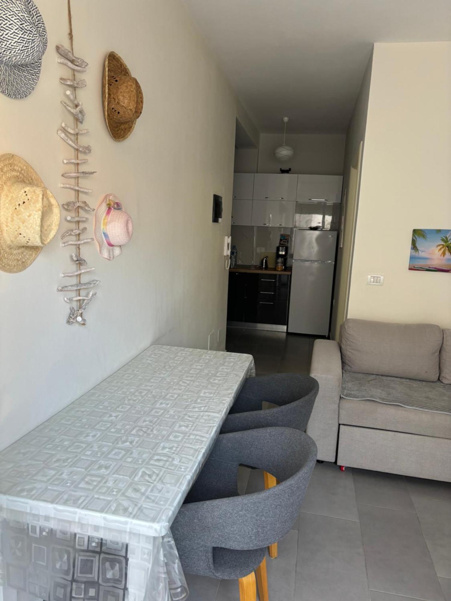 Apartament Klea In Strandnaehe Toplage Durrës Eksteriør billede